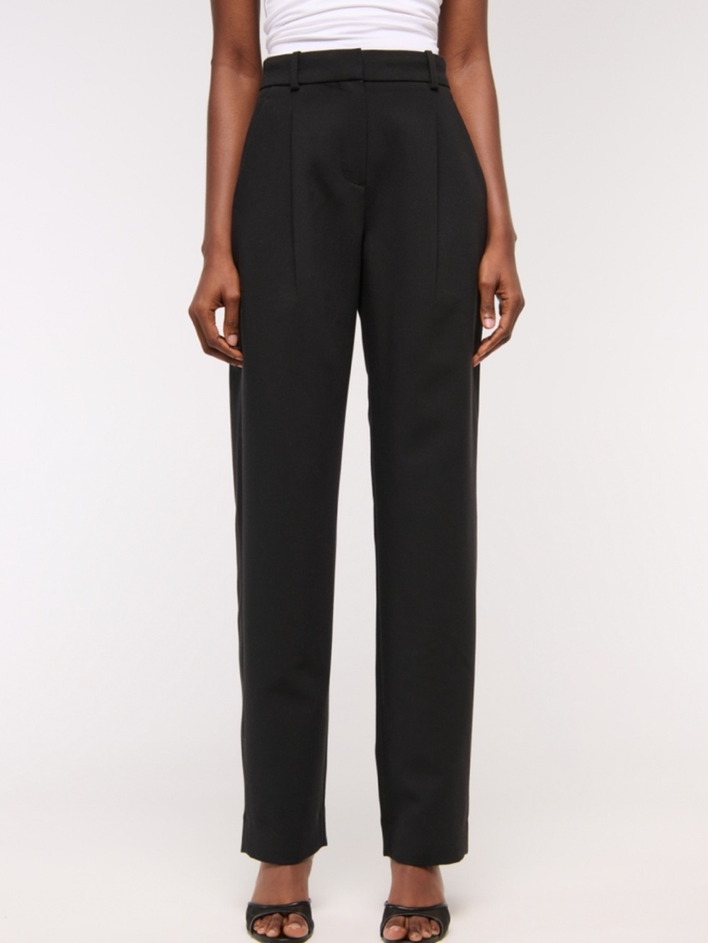 Abercrombie & Fitch Quinn Tailored Trouser Pants